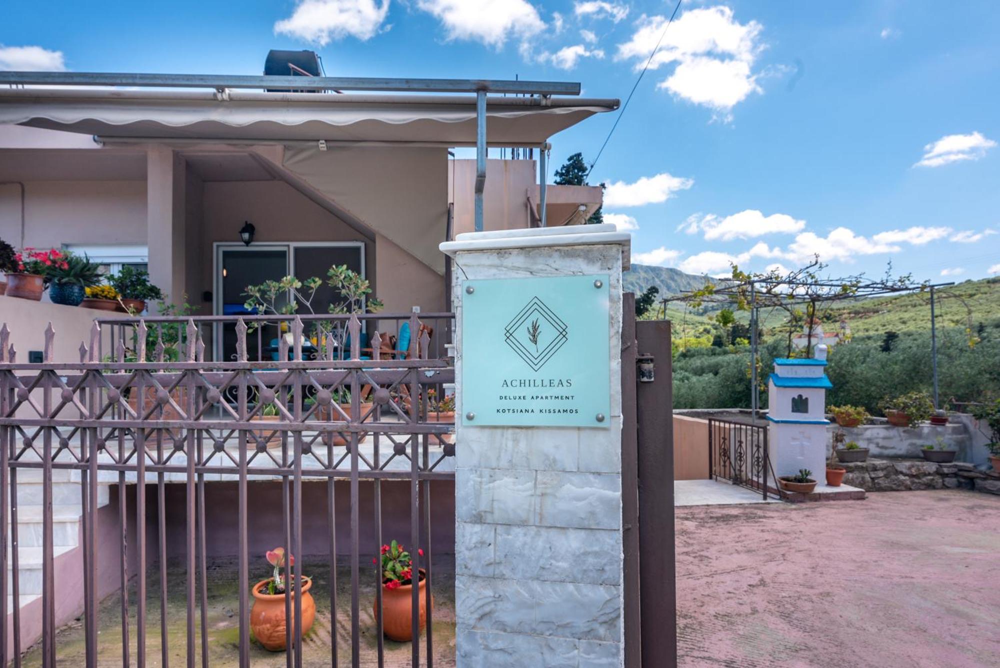 Achilleas Deluxe Αpartment -Pet Friendly-Parking-Mountain View Villa Kotsiana Bagian luar foto