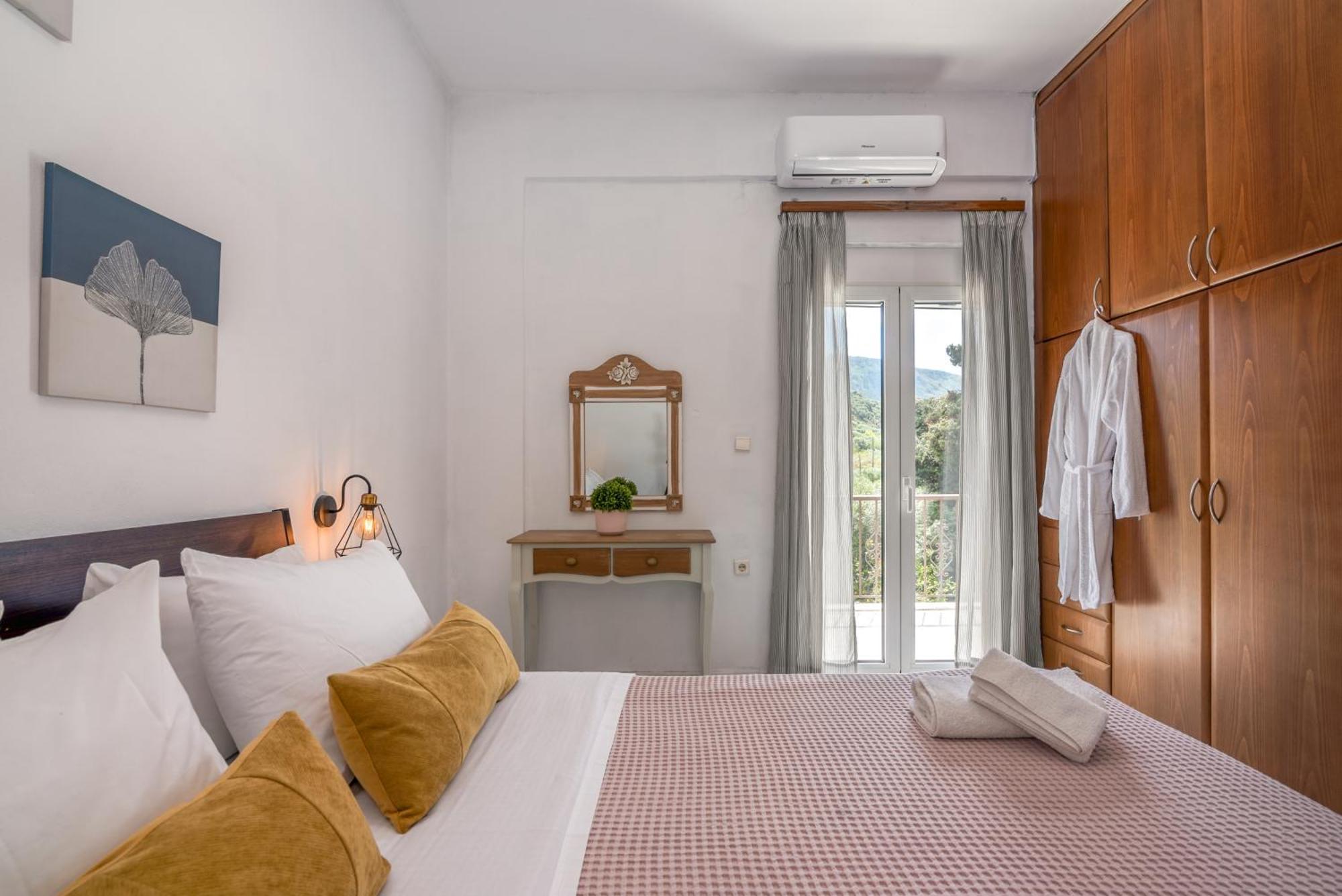 Achilleas Deluxe Αpartment -Pet Friendly-Parking-Mountain View Villa Kotsiana Bagian luar foto