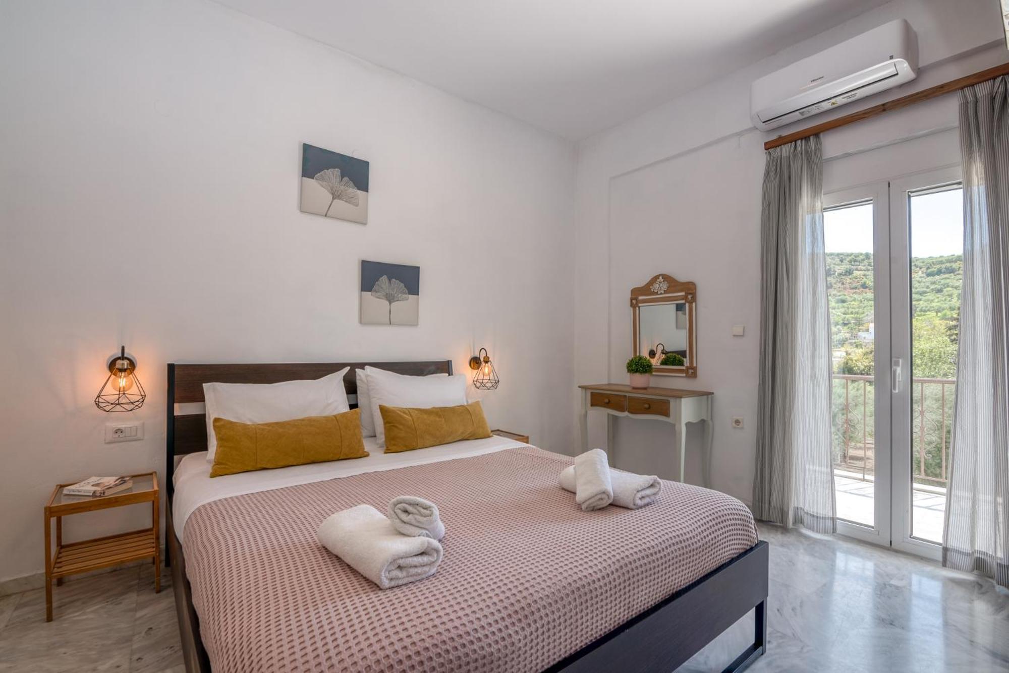 Achilleas Deluxe Αpartment -Pet Friendly-Parking-Mountain View Villa Kotsiana Bagian luar foto